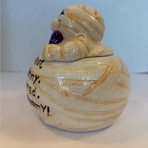 Vigor mummy Halloween ceramic candy jar with lid - Picture 3 of 10
